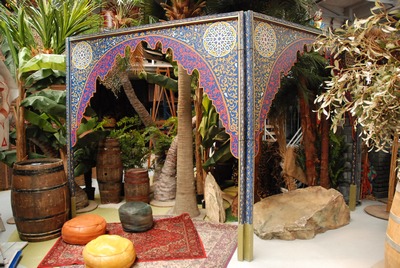 Arabian Arche, handpainted, one  pc.