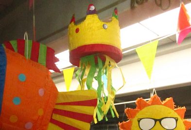 sale Pinata a Crown (to fill)