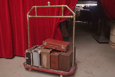 Hotel Trolley (to rent suitcases sep.)