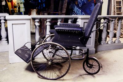 Old Fashion Wheelchair
