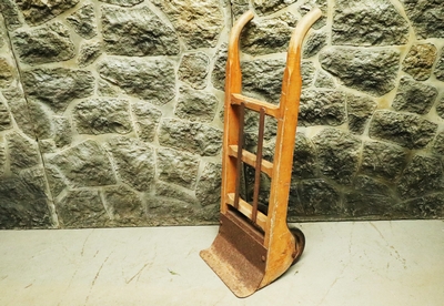 Handtruck Wooden Old Fashion