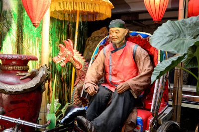 Chinaman, sitting, Wax,  life-size