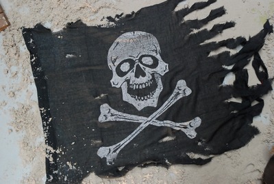 sale Flag pirate ragged